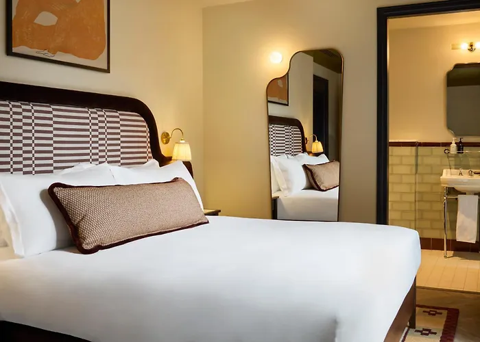 Szálloda The Hoxton, 4*