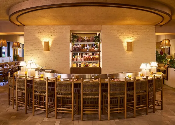 The Hoxton, מלון